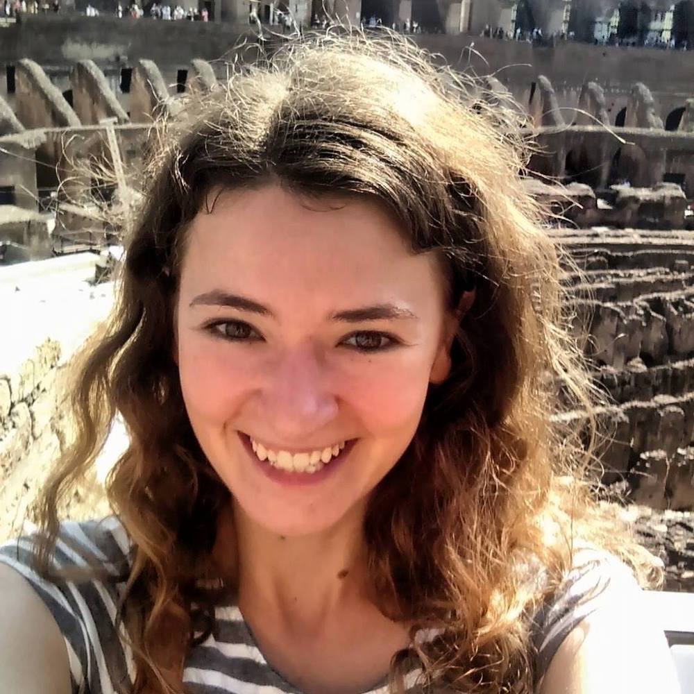 Meet your Posher, Madelyn